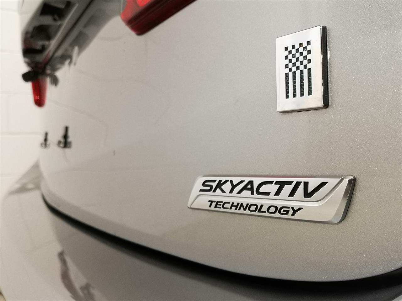 2014 Mazda Premacy