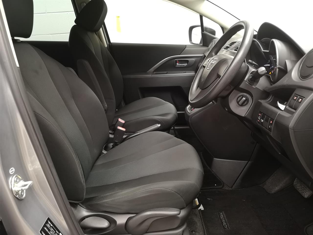 2014 Mazda Premacy