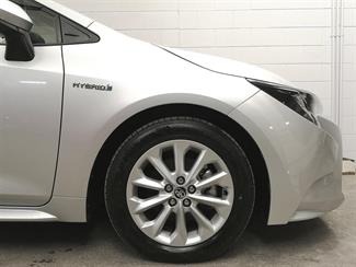 2020 Toyota Corolla - Thumbnail