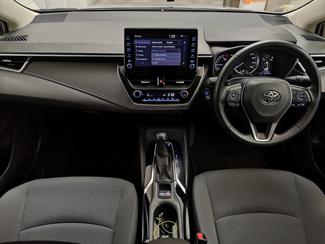 2020 Toyota Corolla - Thumbnail