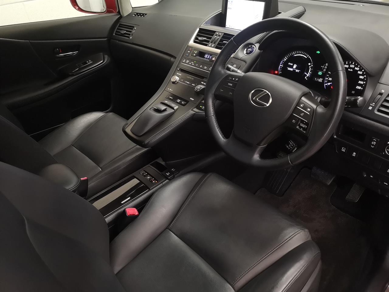 2015 Lexus HS250h