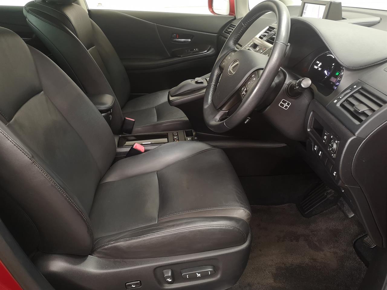 2015 Lexus HS250h