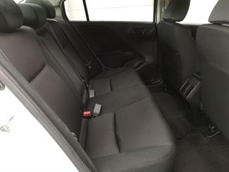 2015 Honda Grace - Thumbnail