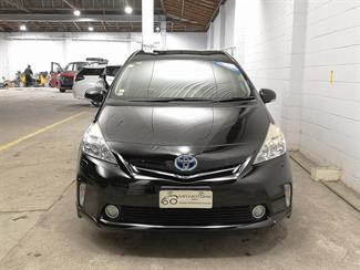 2015 Toyota Prius - Thumbnail