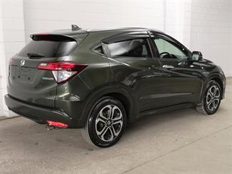 2016 Honda Vezel - Thumbnail