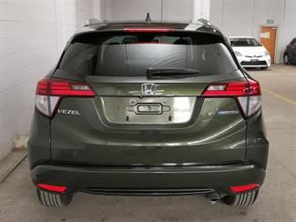 2016 Honda Vezel - Thumbnail