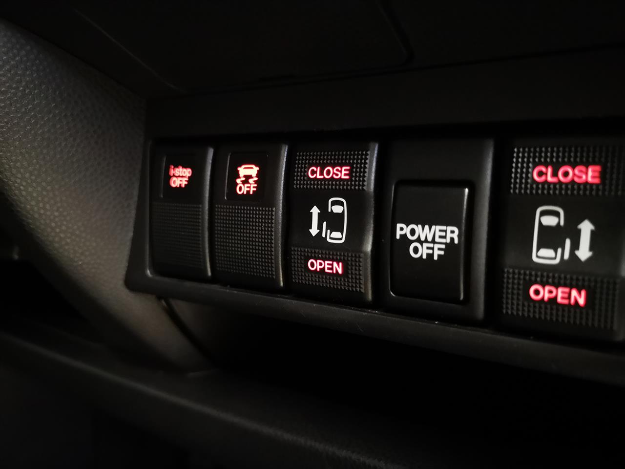 2015 Mazda Biante