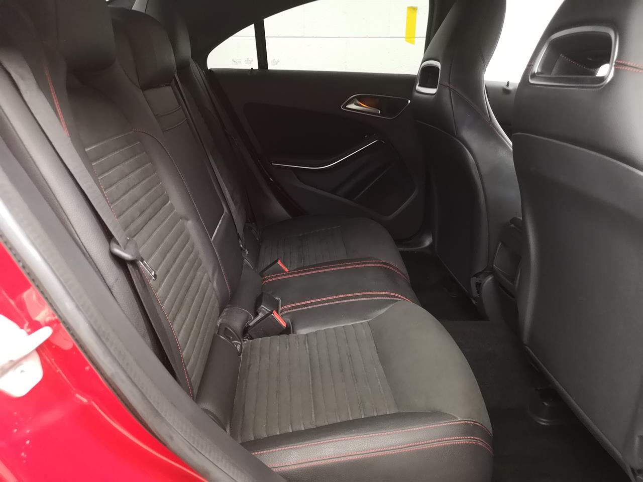 2014 Mercedes-Benz CLA 180