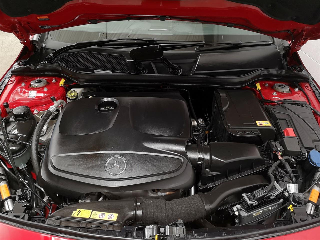 2014 Mercedes-Benz CLA 180