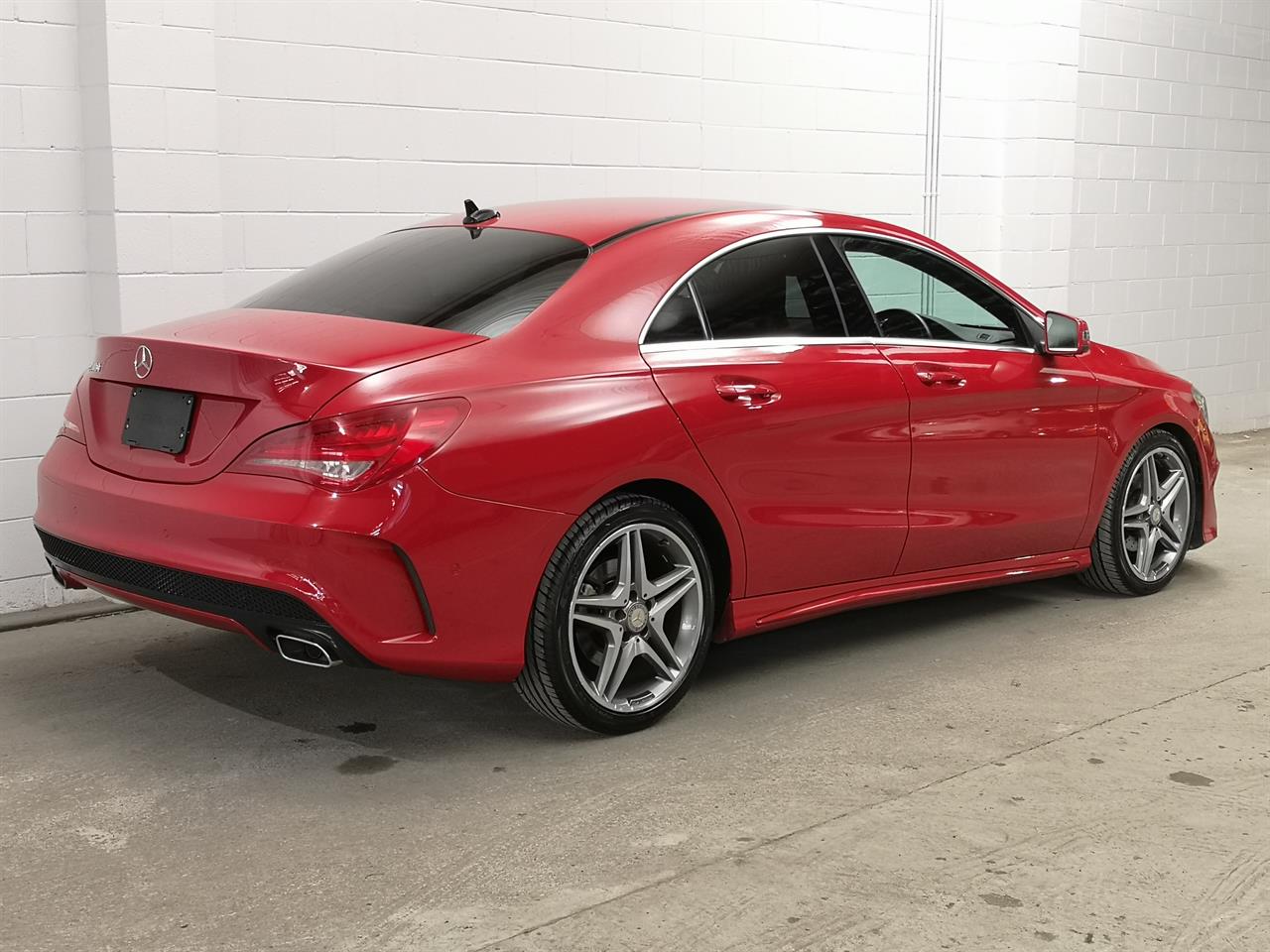 2014 Mercedes-Benz CLA 180