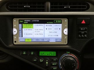 2013 Toyota Aqua - Thumbnail