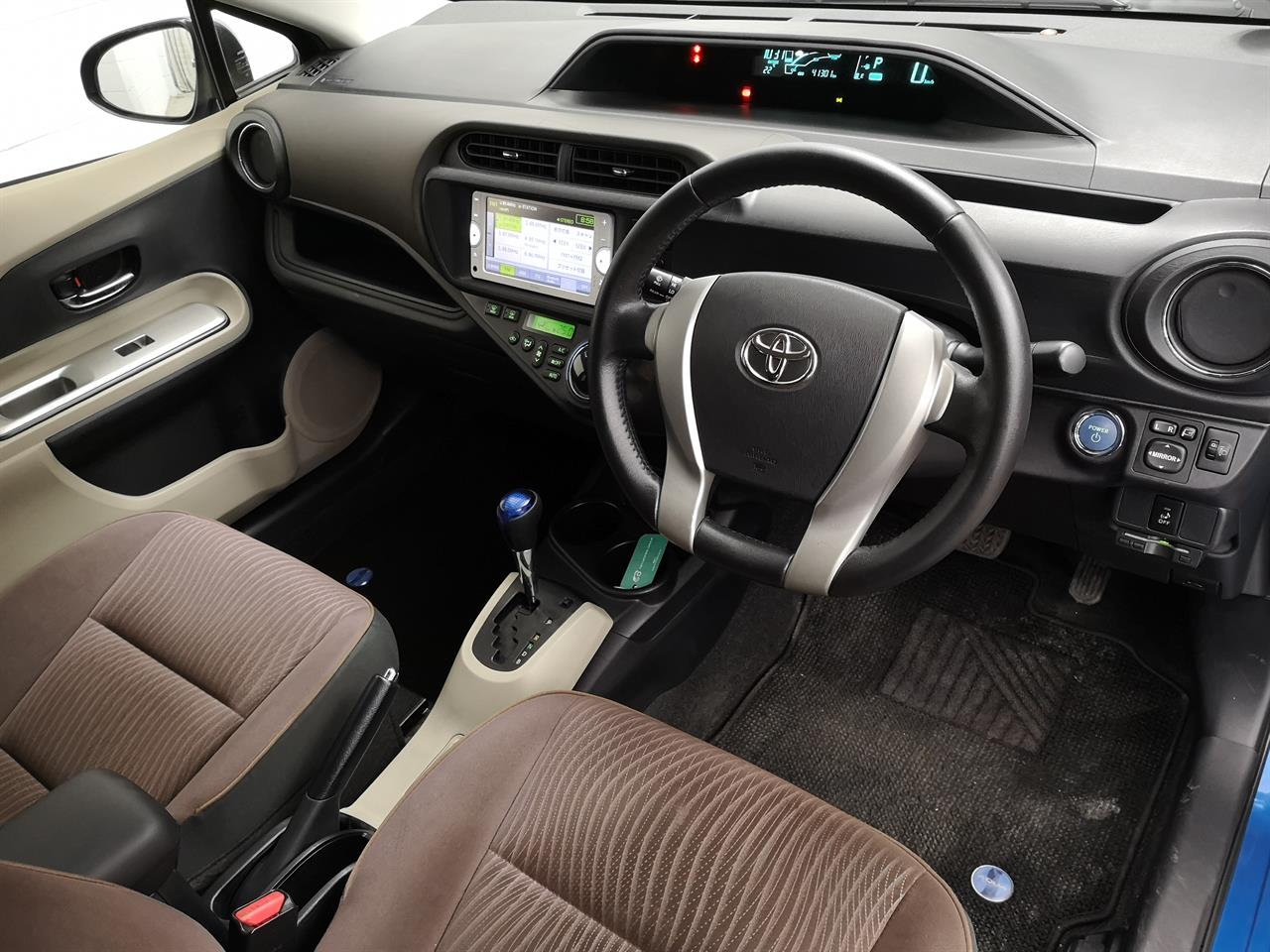 2013 Toyota Aqua