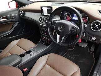 2014 Mercedes-Benz GLA 250 - Thumbnail