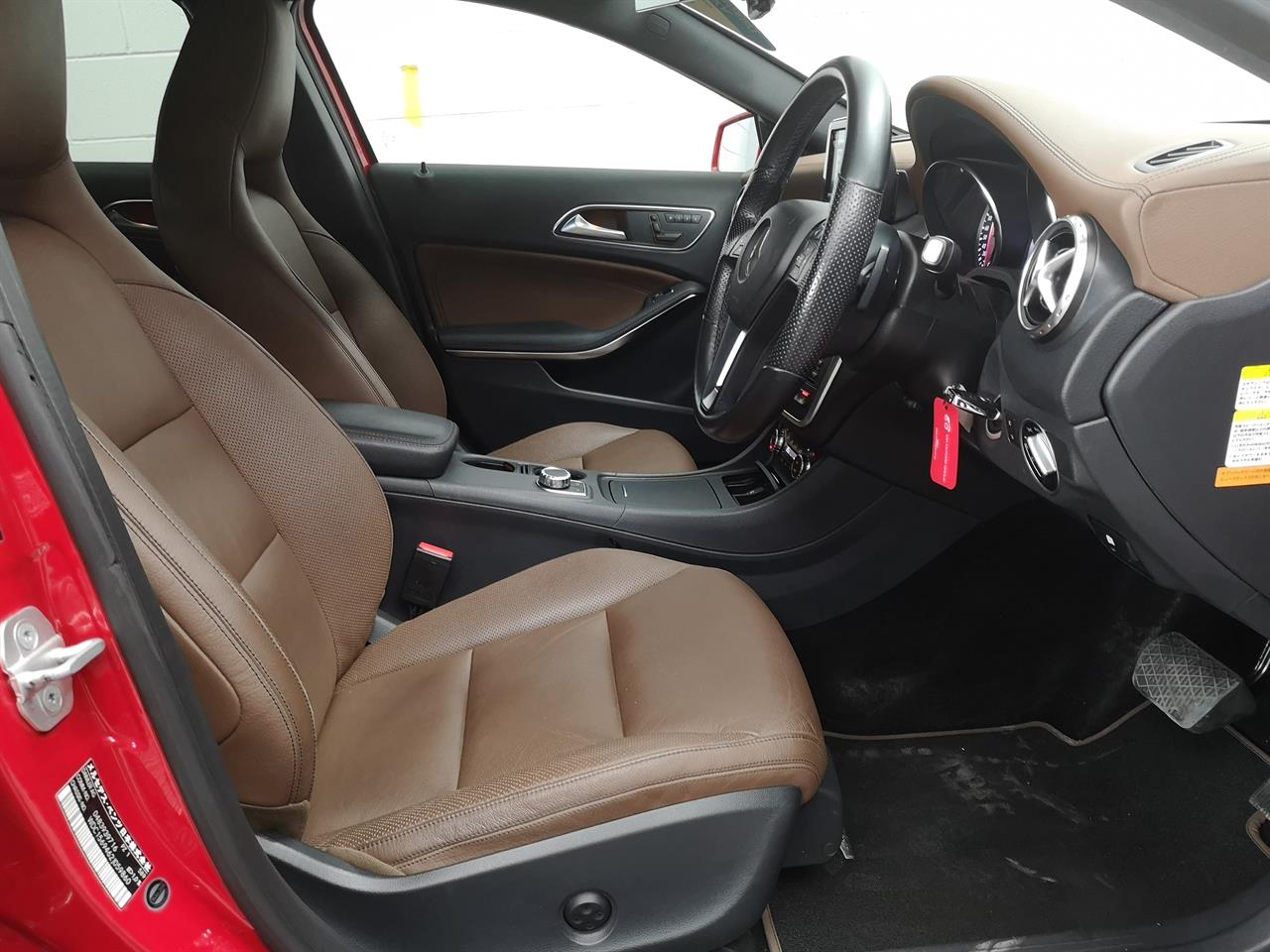 2014 Mercedes-Benz GLA 250