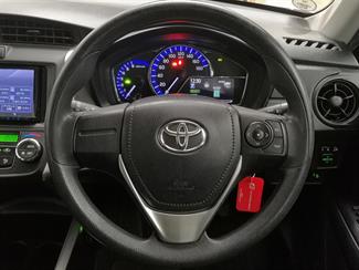 2017 Toyota Corolla - Thumbnail