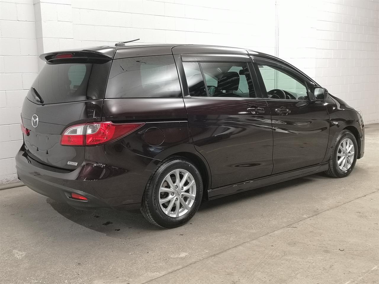 2013 Mazda Premacy