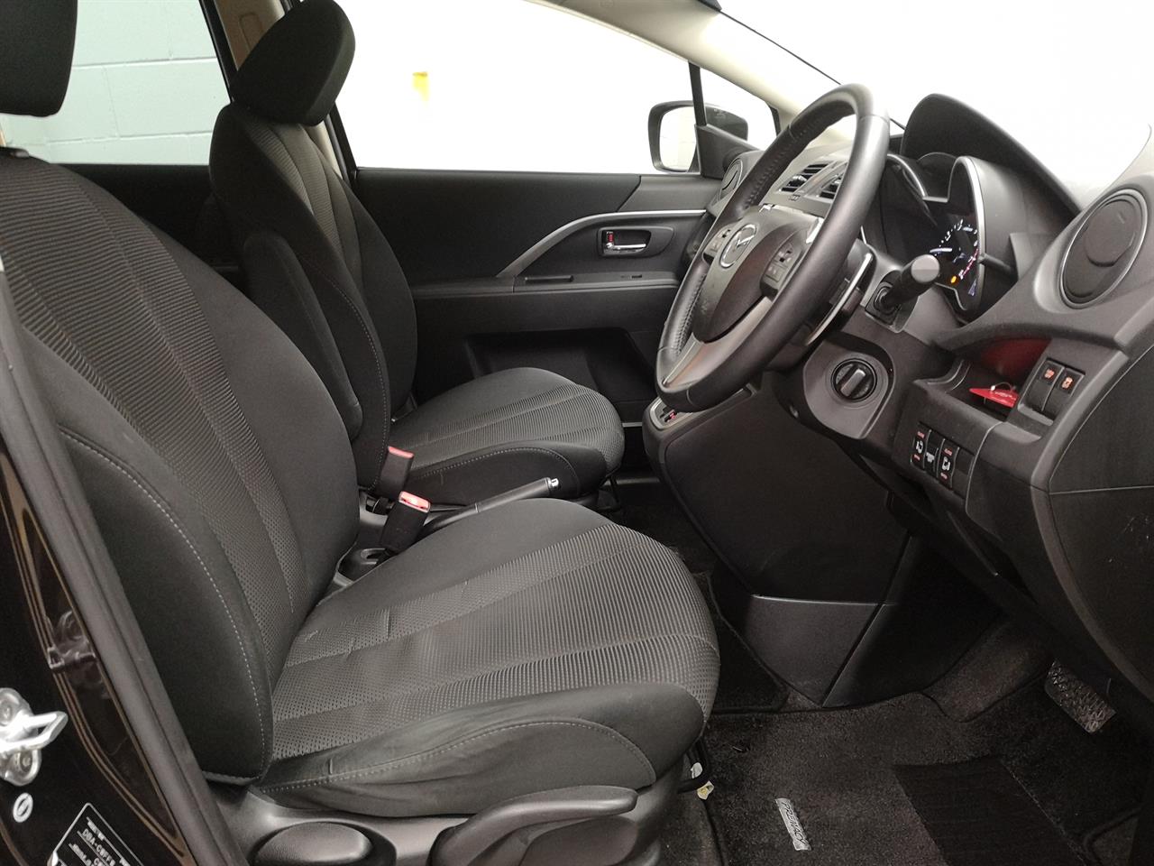 2013 Mazda Premacy