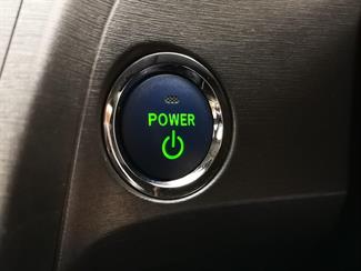 2013 Toyota Prius - Thumbnail
