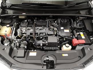 2018 Toyota Prius - Thumbnail