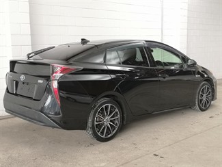 2019 Toyota Prius - Thumbnail
