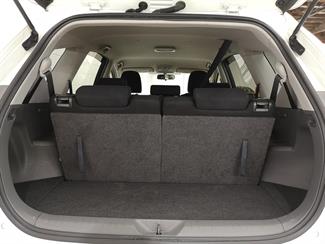 2014 Toyota Prius - Thumbnail