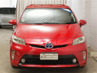 2012 Toyota Prius - Thumbnail