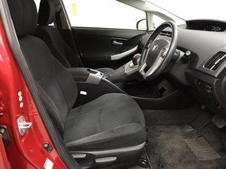 2012 Toyota Prius - Thumbnail