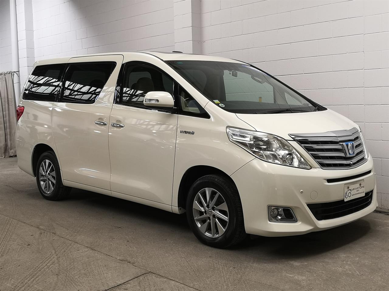 2012 Toyota Alphard