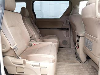 2012 Toyota Alphard - Thumbnail