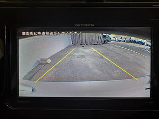 2017 Toyota Prius - Thumbnail