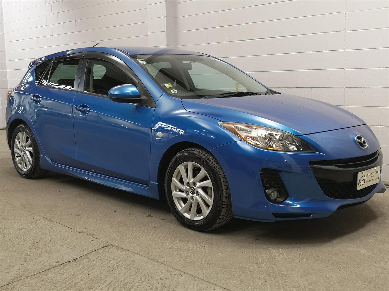 2012 Mazda Axela