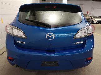 2012 Mazda Axela - Thumbnail