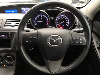 2012 Mazda Axela - Thumbnail