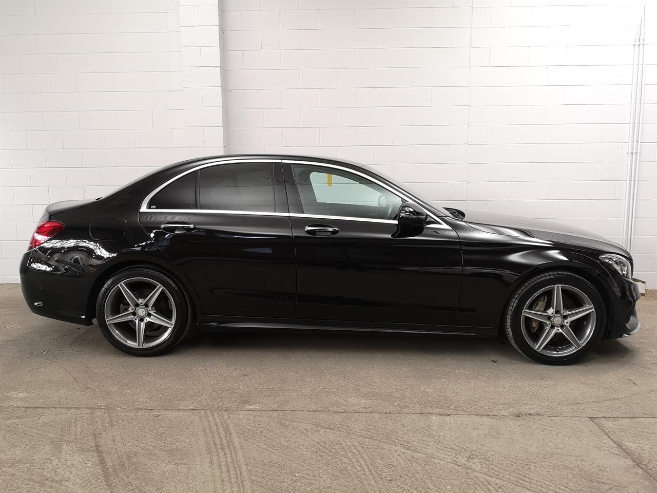 2015 Mercedes-Benz C 200