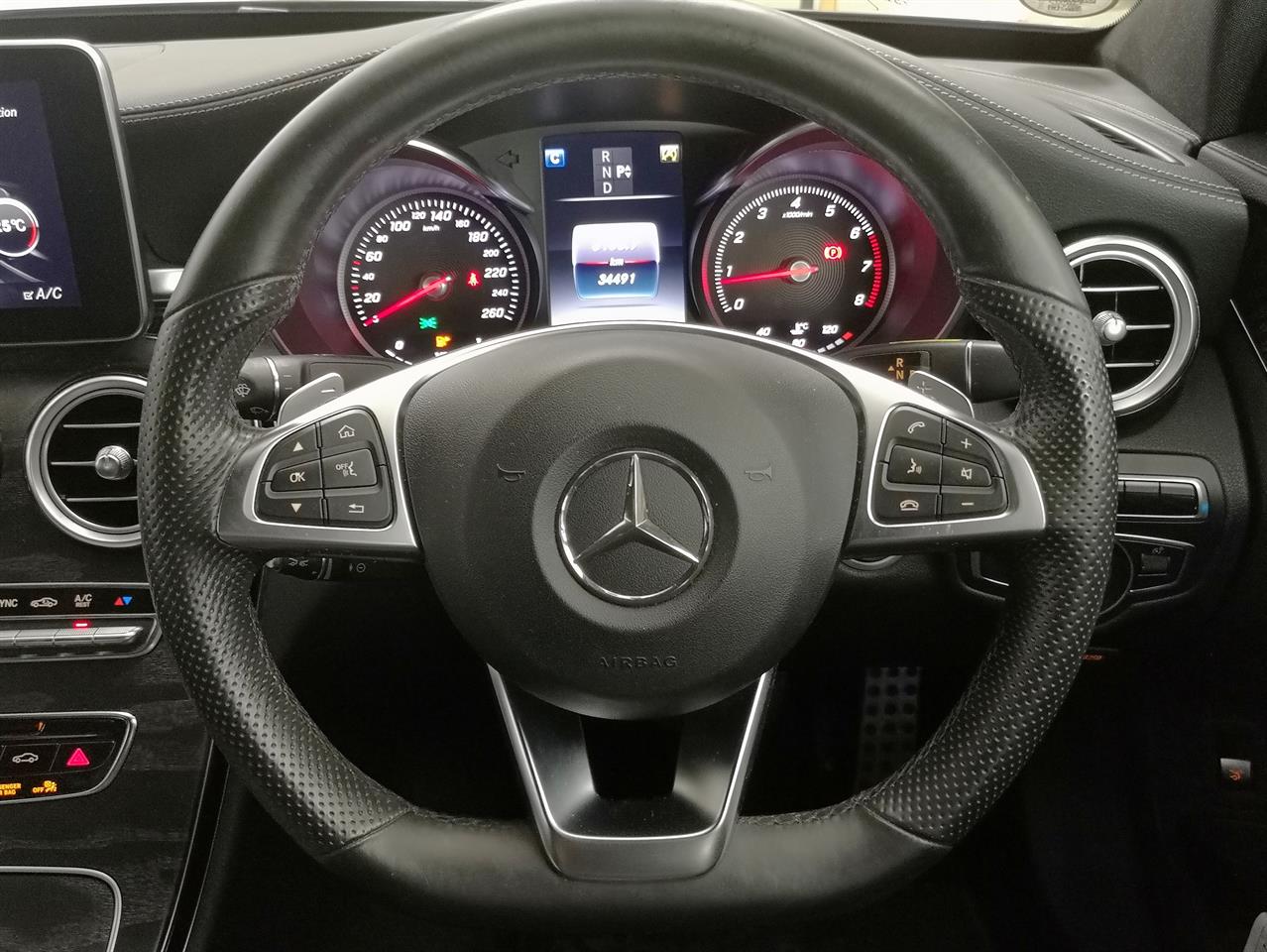 2015 Mercedes-Benz C 200