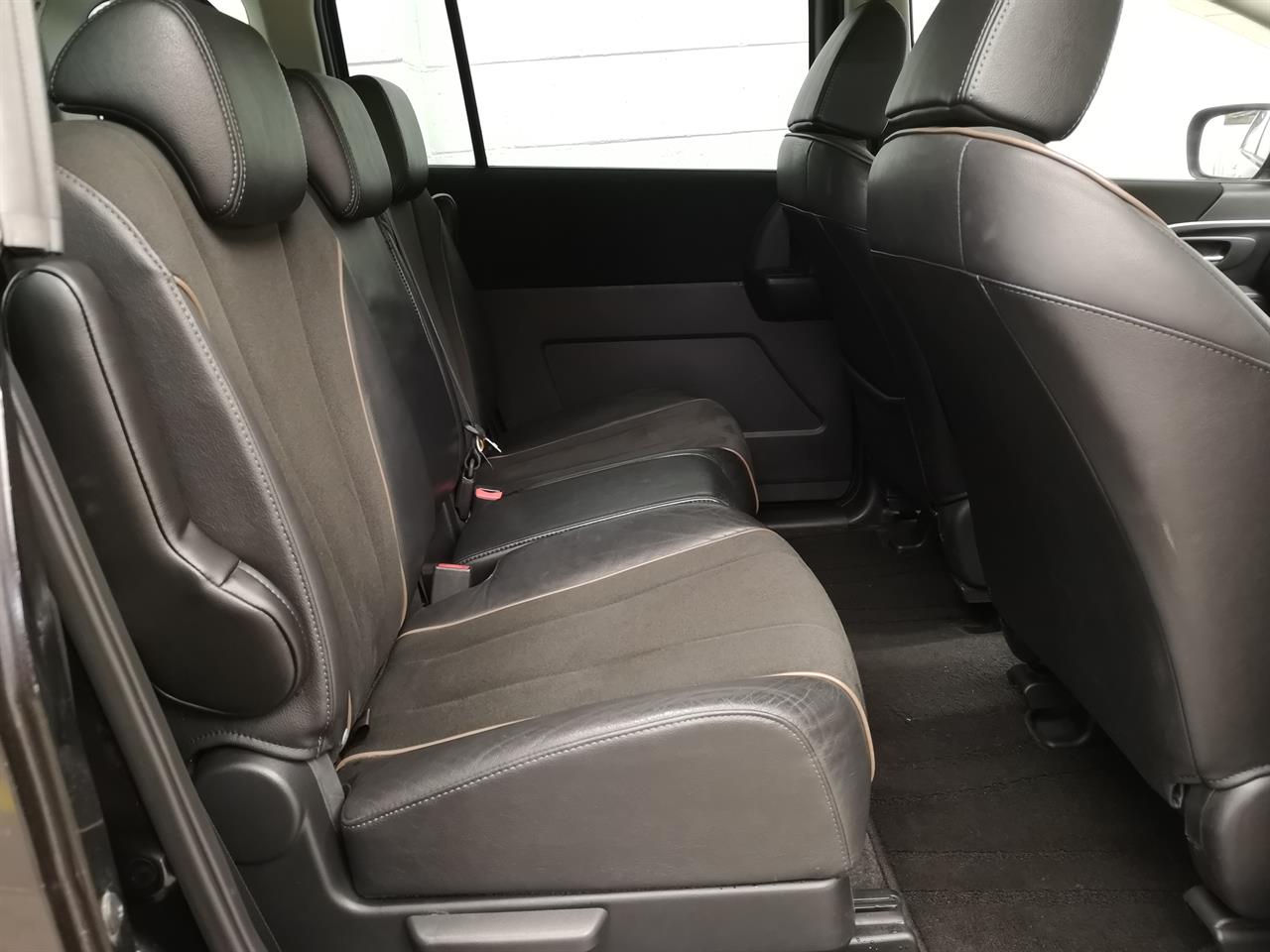 2012 Mazda Premacy