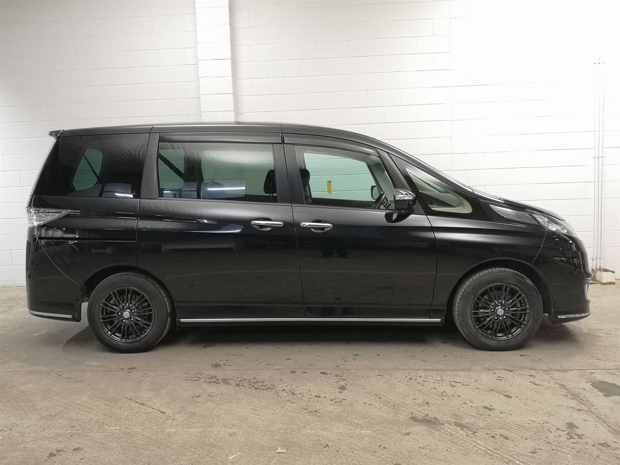 2013 Mazda Biante