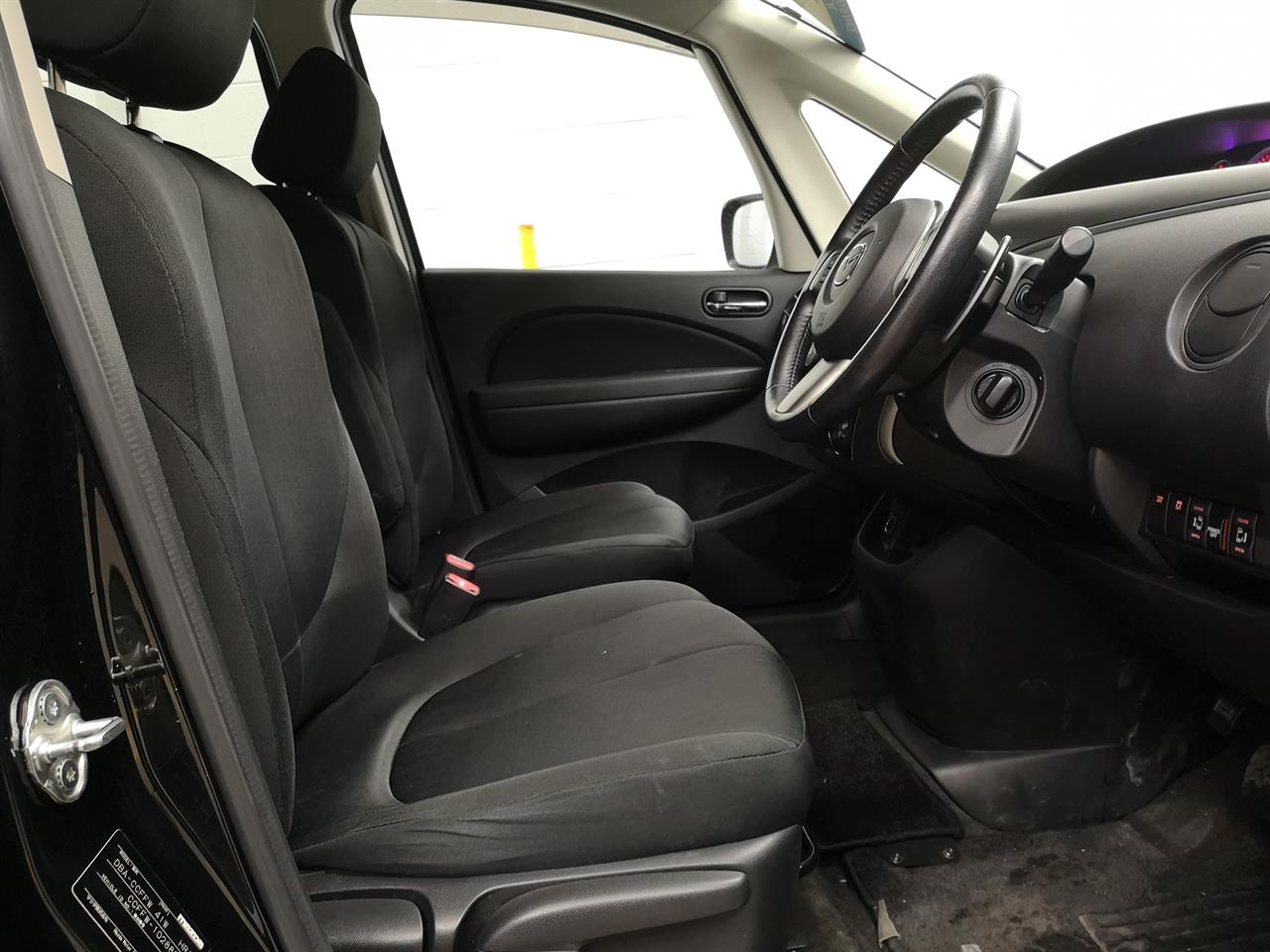 2013 Mazda Biante