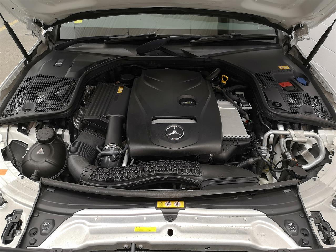 2016 Mercedes-Benz C 200