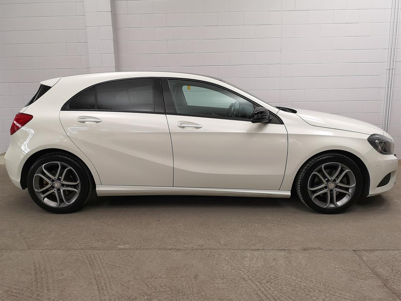 2015 Mercedes-Benz A180