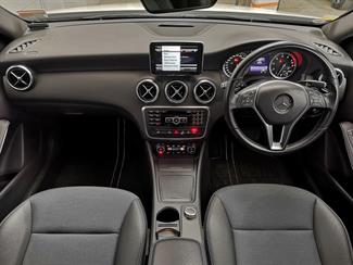 2015 Mercedes-Benz A180 - Thumbnail