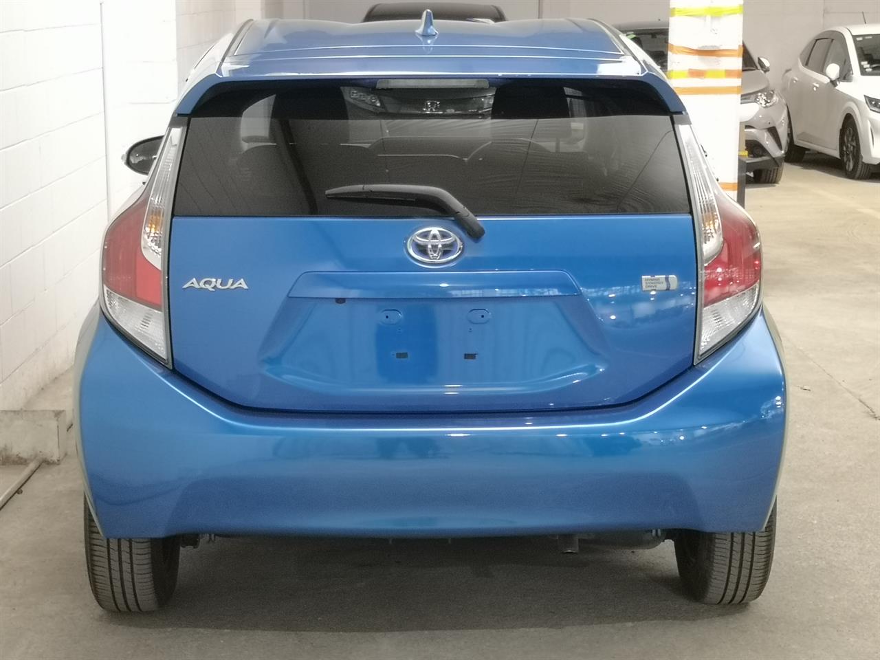 2016 Toyota Aqua