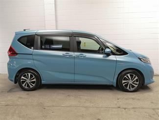 2017 Honda Freed - Thumbnail