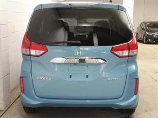 2017 Honda Freed - Thumbnail