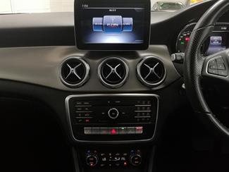 2019 Mercedes-Benz GLA 180 - Thumbnail