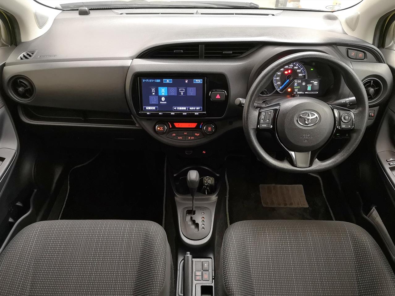 2017 Toyota Vitz