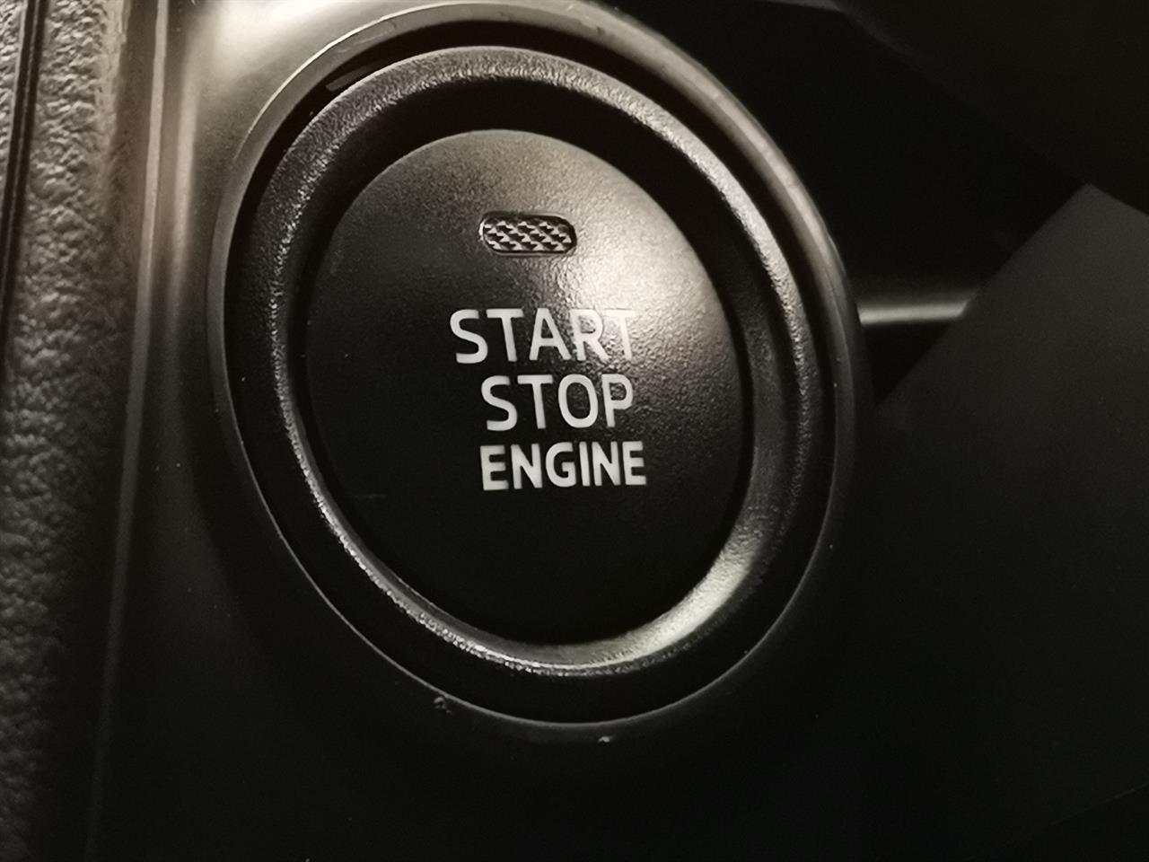 2018 Mazda Axela