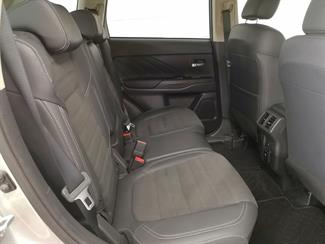 2021 Mitsubishi Outlander - Thumbnail