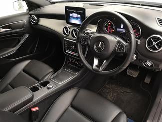 2018 Mercedes-Benz GLA 180 - Thumbnail