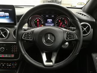 2018 Mercedes-Benz GLA 180 - Thumbnail